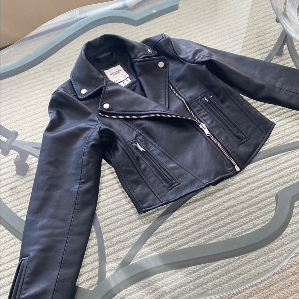 Abercrombie vegan leather motor jacket
